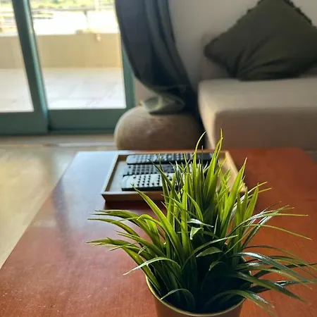 Apartment Marina De T2 Ate 6 Pax Com Piscina E Vista Marina *