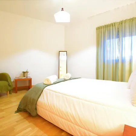 Marina De T1 Até 2 Pax Ou T2 Até 6 Pax Com Piscina E Vista Marina Appartamento *